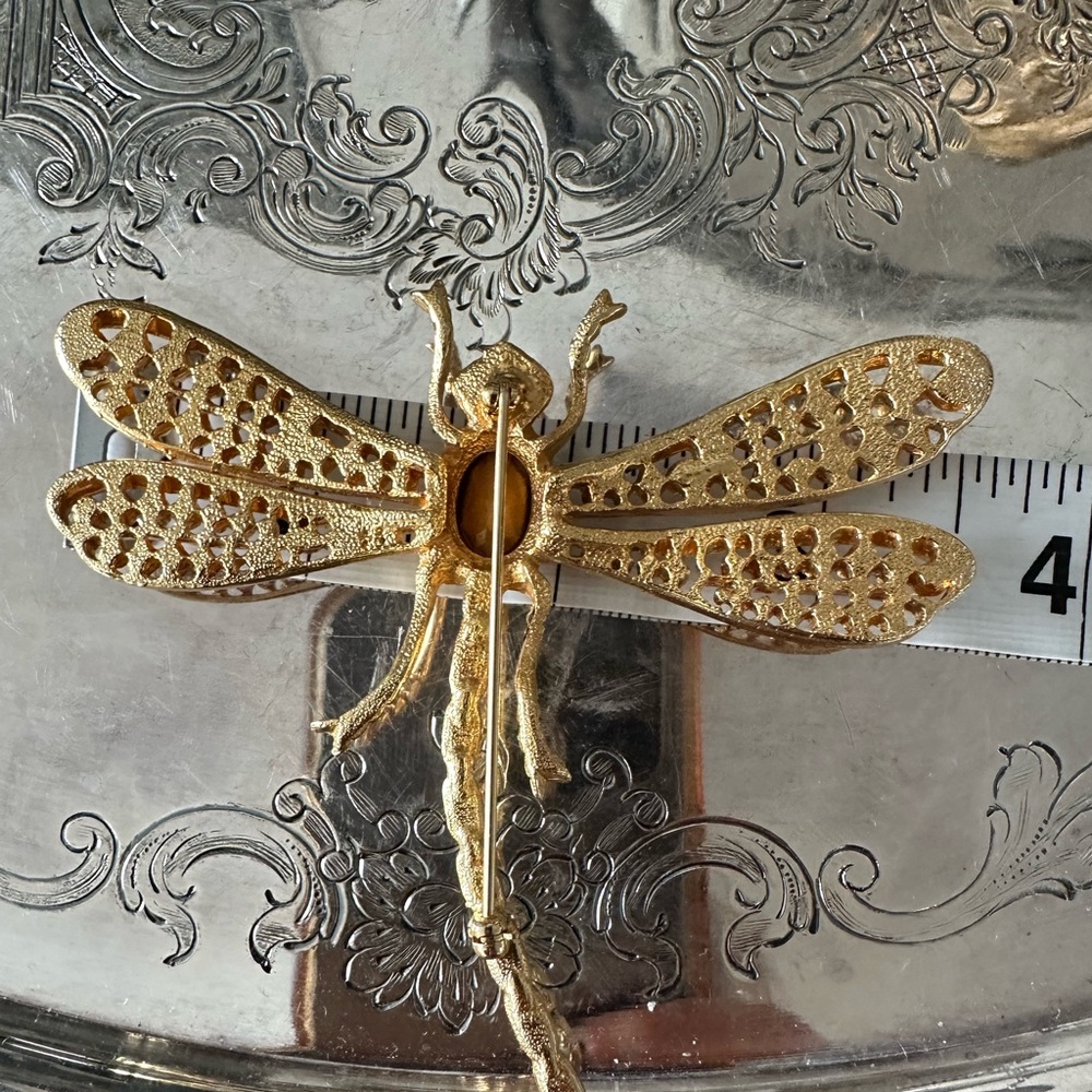 Large Gold Tone Dragonfly Brooch with Clear Crystals - Picture 6 of 7